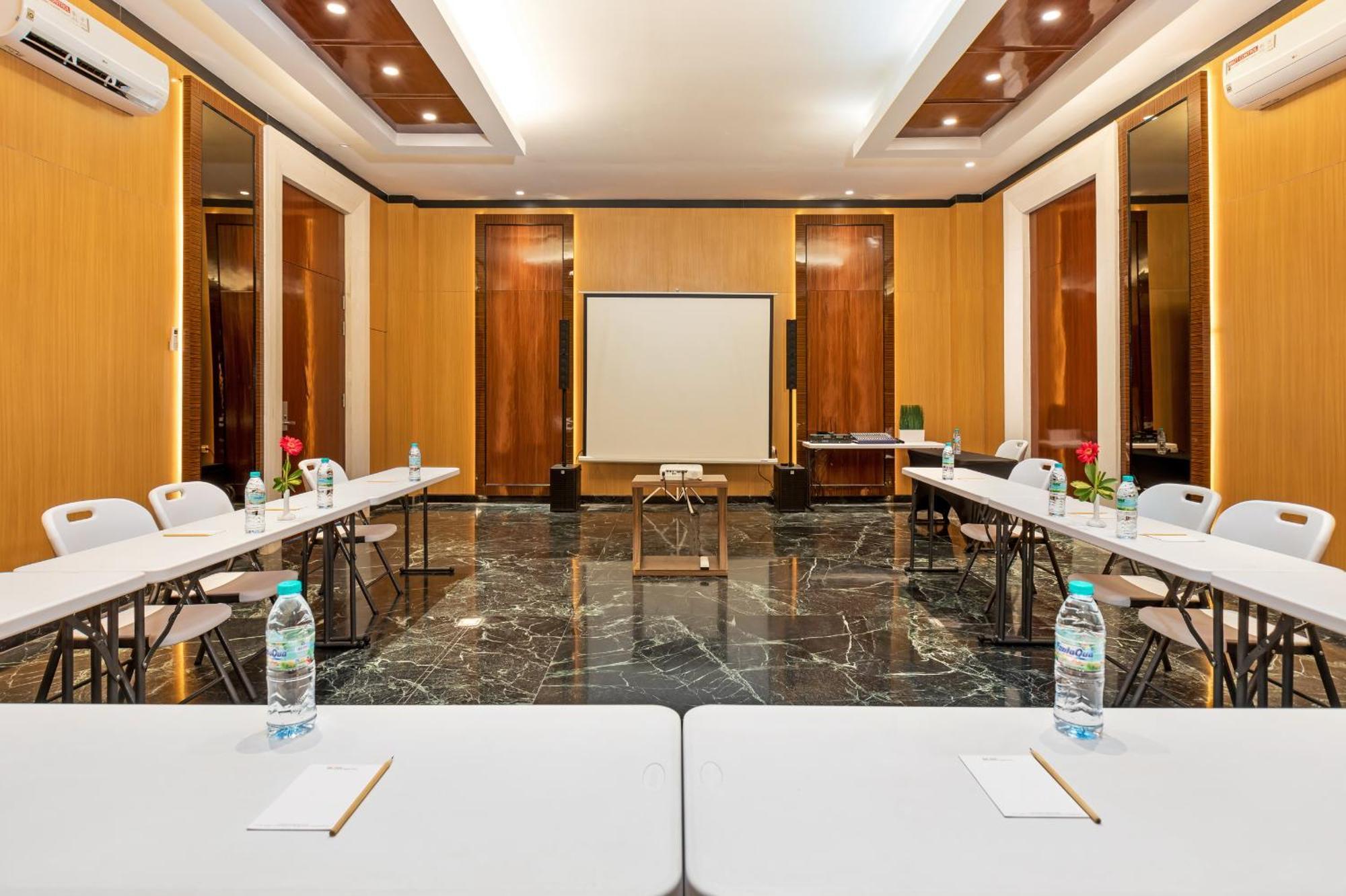 Boss Legian Hotel Extérieur photo