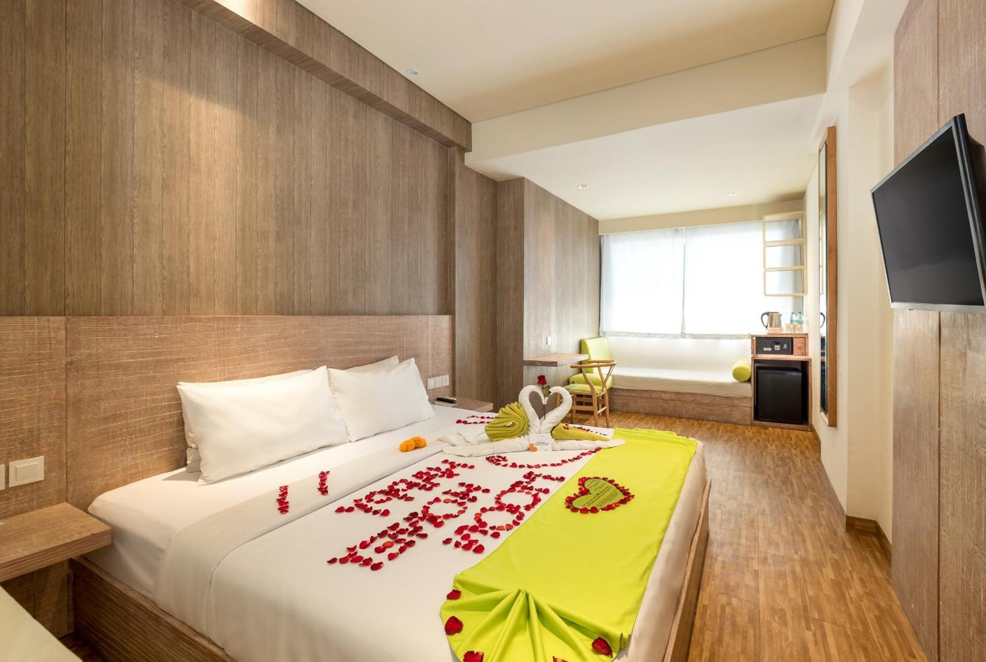 Boss Legian Hotel Extérieur photo