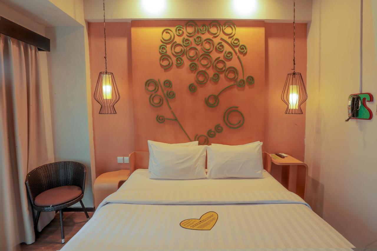 Boss Legian Hotel Extérieur photo
